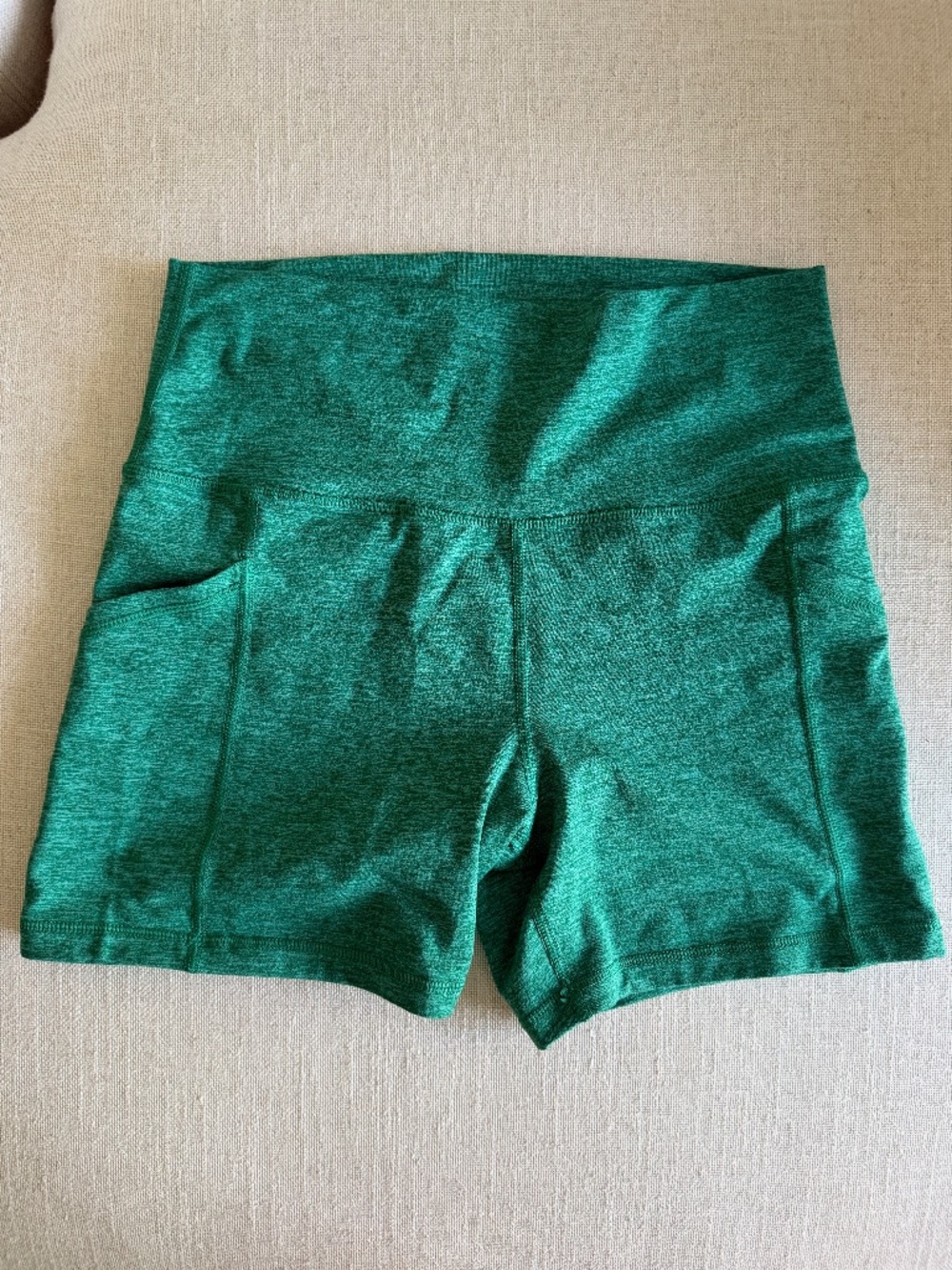 OFFLINE The Hugger Bike Short, Size L, Jungle Green